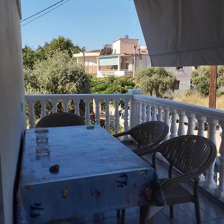 Apartman Panos Limenária